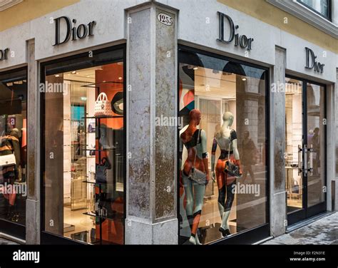 dior online italy